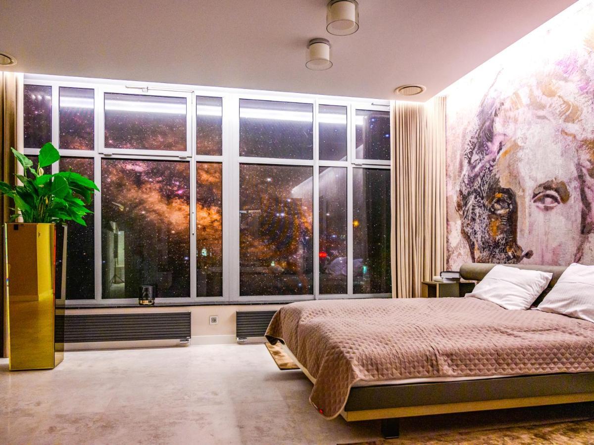 Pietryna Apartments Luxury - Sauna , Jacuzzi , Bezposrednio Przy Ul Piotrkowskiej Λοτζ Εξωτερικό φωτογραφία