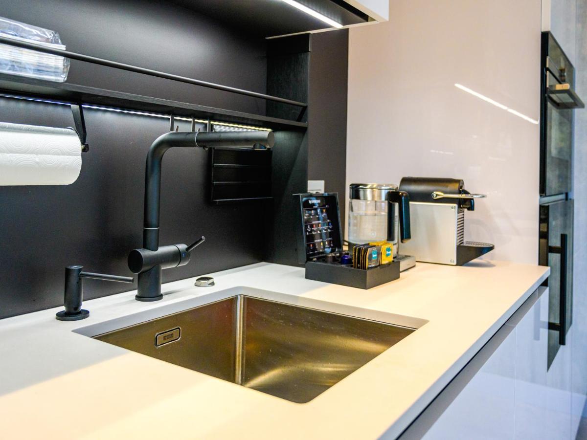 Pietryna Apartments Luxury - Sauna , Jacuzzi , Bezposrednio Przy Ul Piotrkowskiej Λοτζ Εξωτερικό φωτογραφία