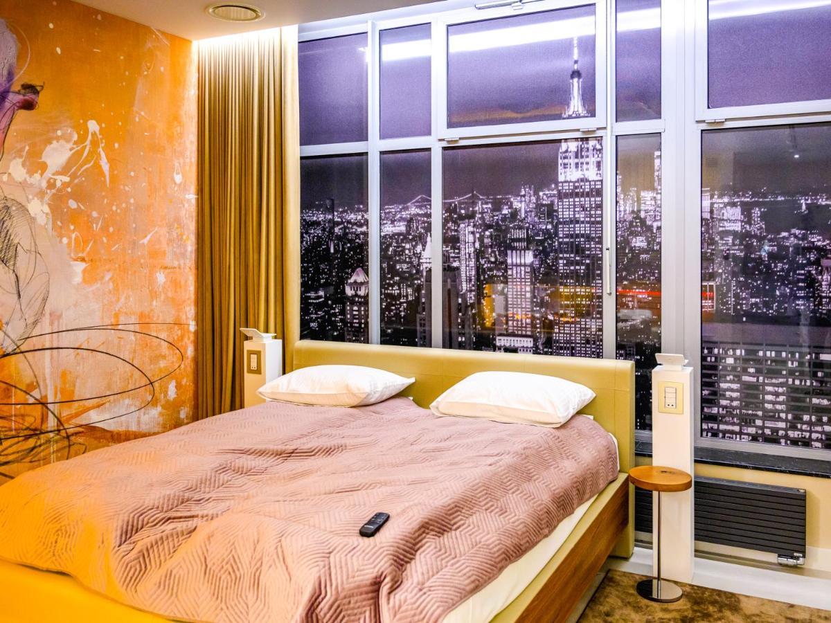 Pietryna Apartments Luxury - Sauna , Jacuzzi , Bezposrednio Przy Ul Piotrkowskiej Λοτζ Εξωτερικό φωτογραφία